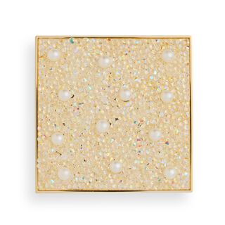 Revolution Pro Diamonds & Pearls Eyeshadow Palette Revolution Pro Diamonds & Pearls Eyeshadow Palette