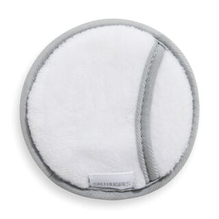 Revolution Skincare X Sali Hughes Shift-Delete Makeup Remover Mitts Revolution Skincare X Sali Hughes Shift-Delete Makeup Remover Mitts