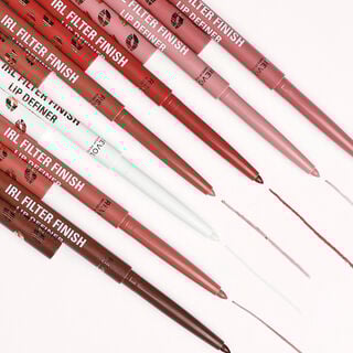 Makeup Revolution IRL Filter Finish Lip Definer Makeup Revolution IRL Filter Finish Lip Definer