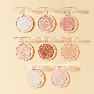 Makeup Revolution Reloaded Highlighter Makeup Revolution Reloaded Highlighter